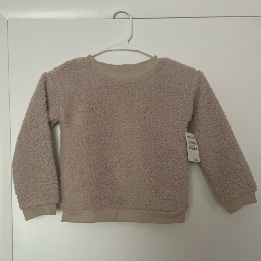 Tucker&Tate Tan Fleece Crew Neck Top size 6 kids